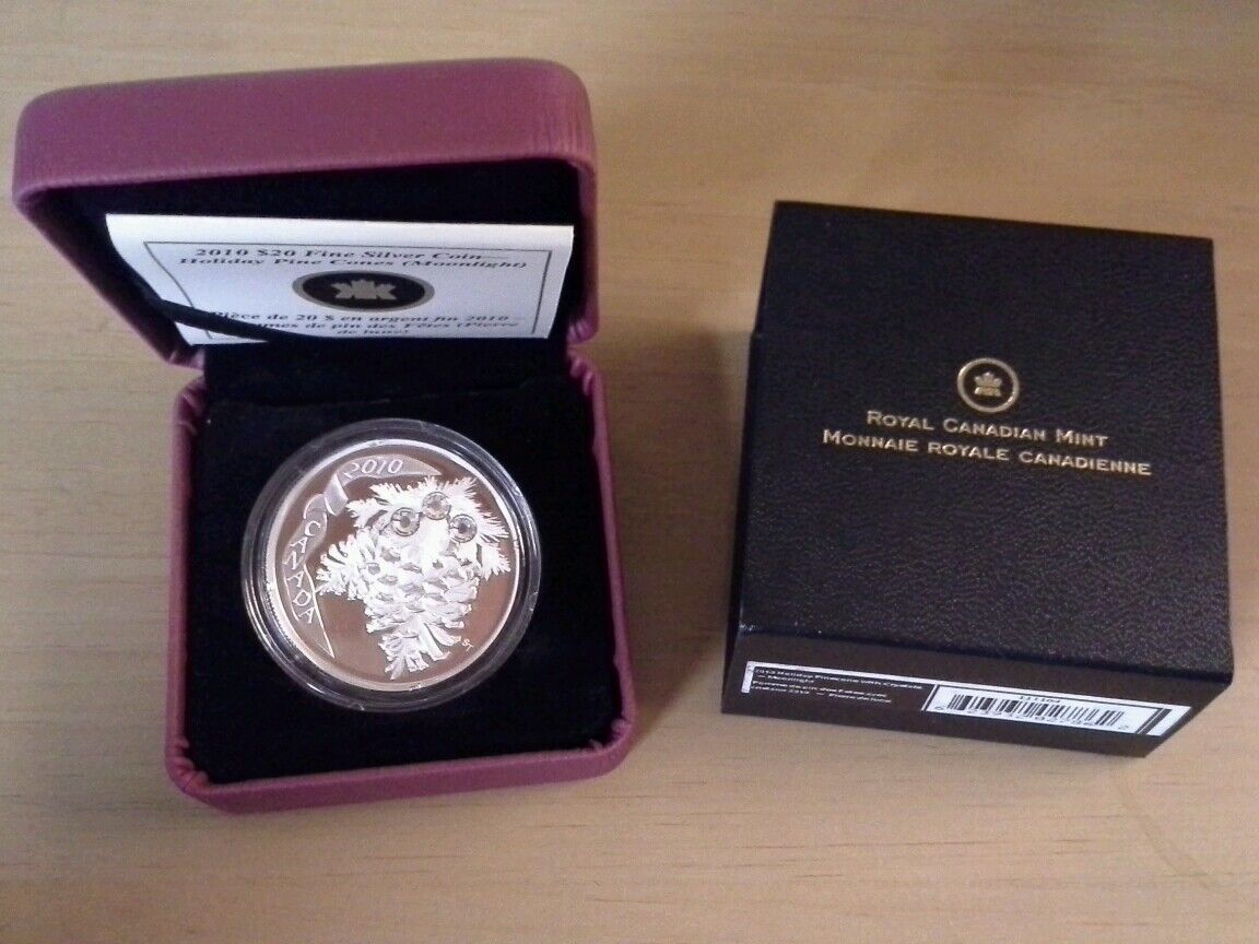 2010 Canada Holiday Pine Cones (Moonlight) Fine Silver Coin