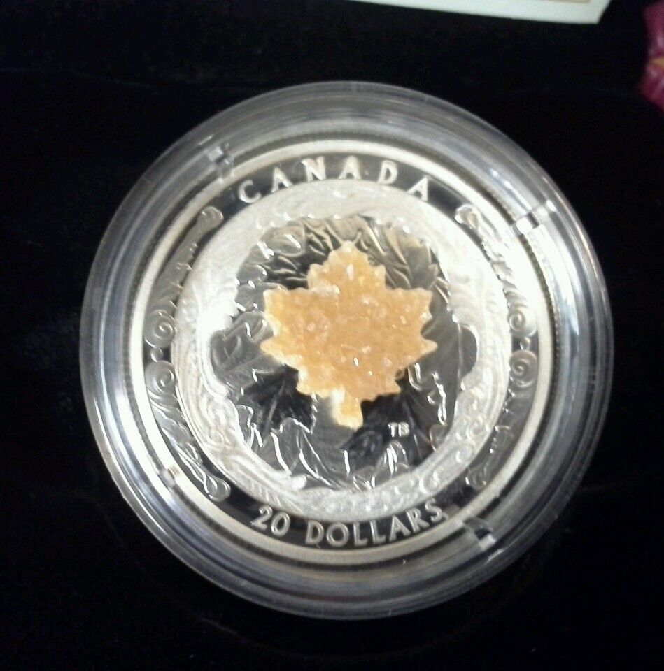 1 oz. Silver Majestic Maple Leaves With Drusy Stone  Mintage: 4,000 2016 Canada