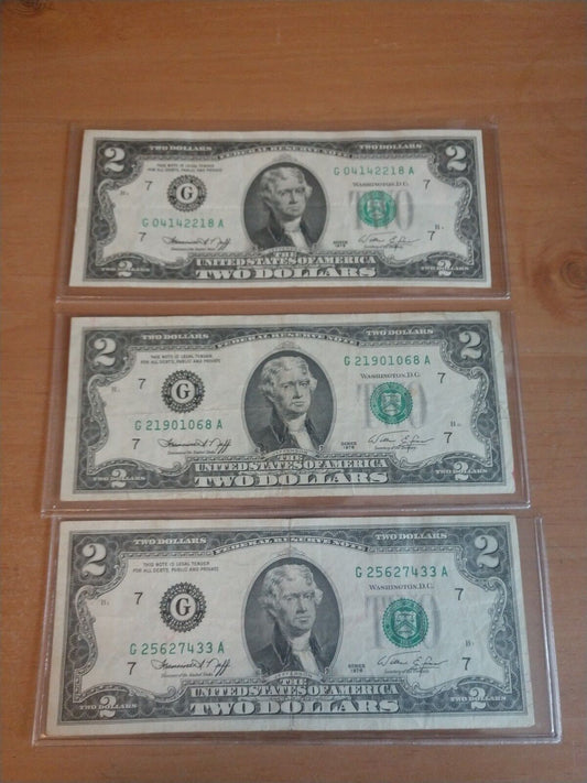 Lot of Three series 1976 $2.00 Federal Reserve Notes Lightly Circulated