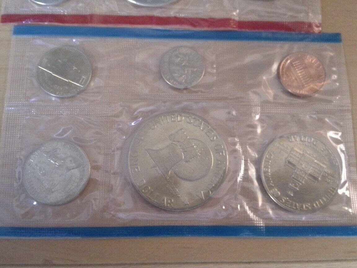 1976 United States US Mint Uncirculated Coin Set