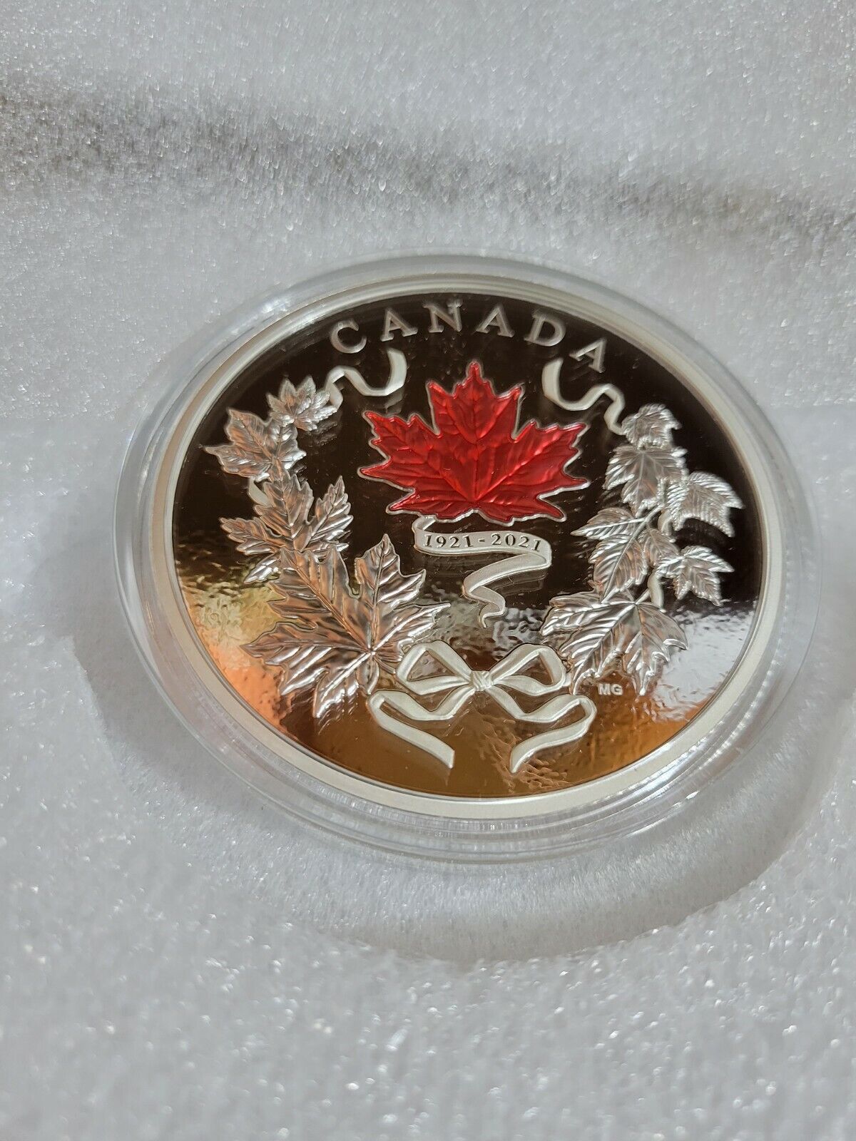 Canada 10 oz. Pure Silver Coin - Our National Colours - Mintage: 800 (2021)