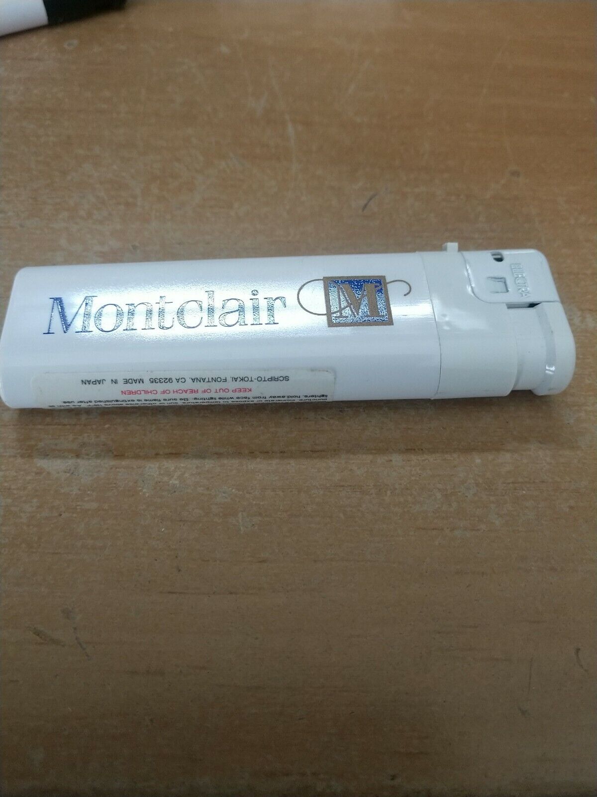 Montclair Cigarettes White Disposable Lighter