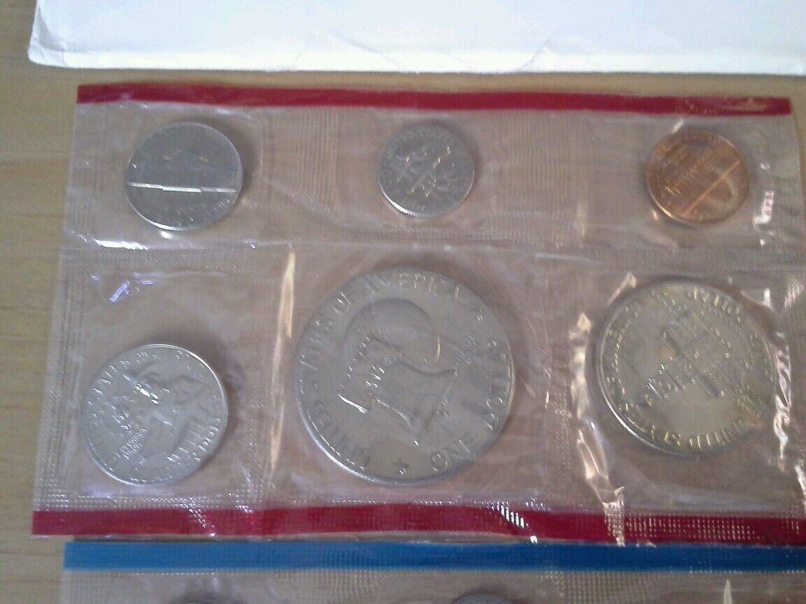 1976 United States US Mint Uncirculated Coin Set