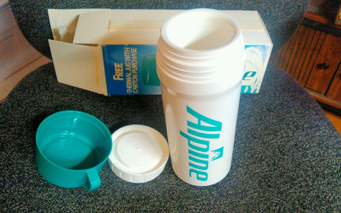 Alpine Cgarettes Aladdin Thermal Jug