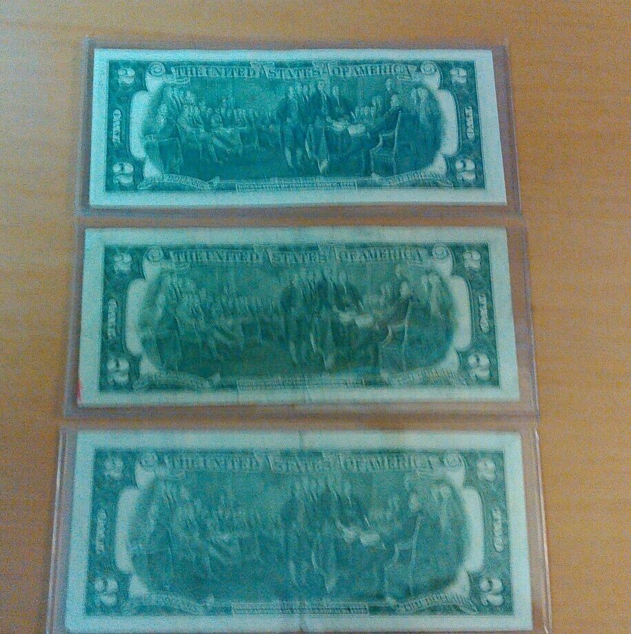 Lot of Three 1976 Series Chicago Two Dollar Federal Reserve Notes