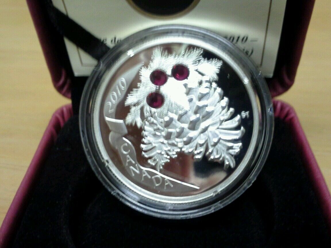 2010 Canada  Ruby Holiday Pine Cones Silver Coin