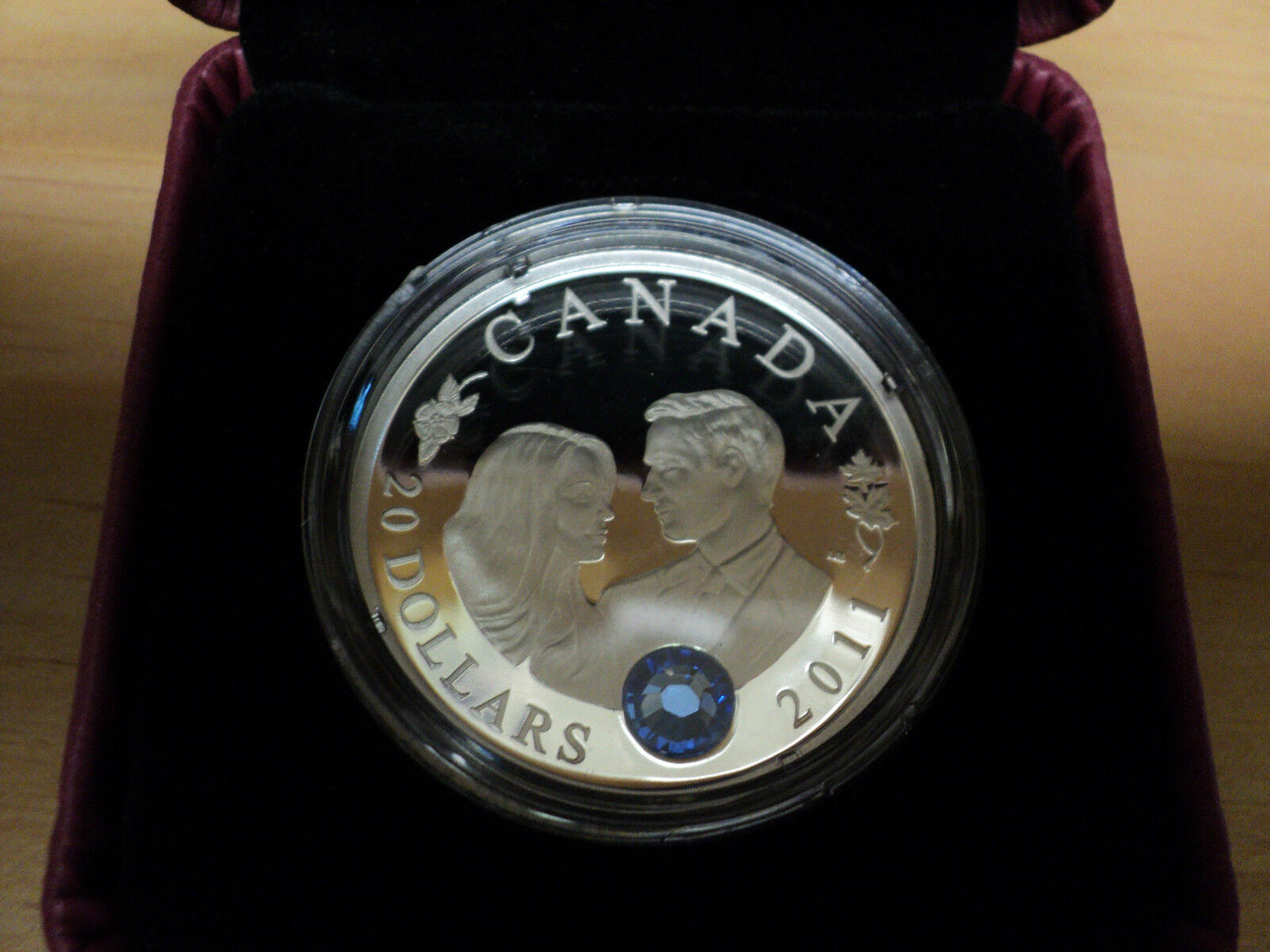 2011 Canada $20 Fine Silver 1 Oz Coin Royal Wedding Of William and Catherine