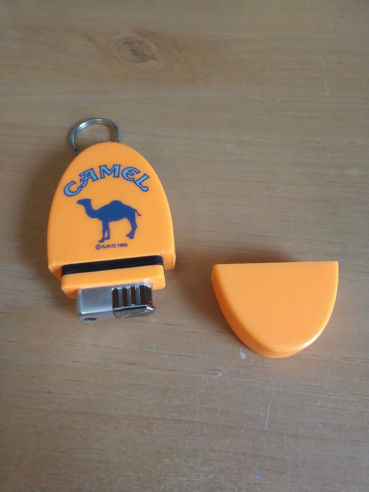 Camel Cigarettes Orange Refillable Lighter/Keychain