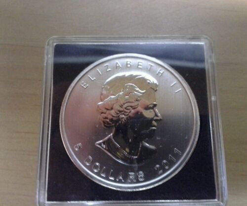 2011 Canada Silver Wolf 1 Ounce coin